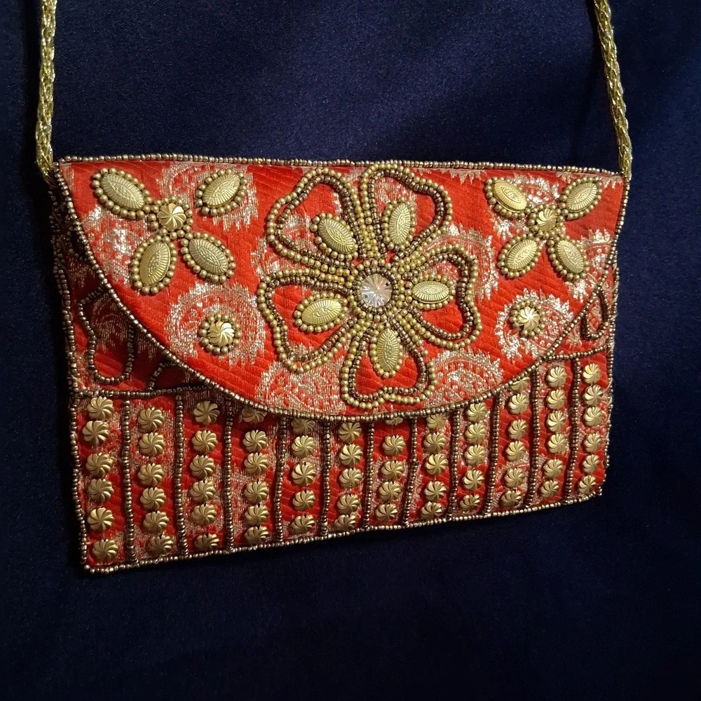 Red Gold Beaded Floral Clutch Crossbody Shoulder Bag Purse Asian Style EUC